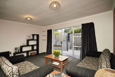 Photo of property in 72a Oram Avenue, New Brighton, Christchurch, 8061