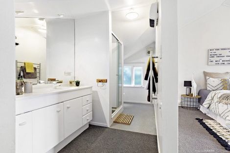 Photo of property in 49 Barnard Street, Wadestown, Wellington, 6012