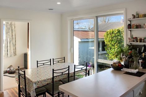 Photo of property in 3 Mirfield Place, Russley, Christchurch, 8042