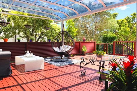 Photo of property in 86 Parr Terrace, Castor Bay, Auckland, 0620