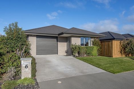 Photo of property in 6 Hurutini Way, Halswell, Christchurch, 8025