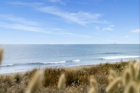 Photo of property in 721 Pukehina Parade, Pukehina, 3189