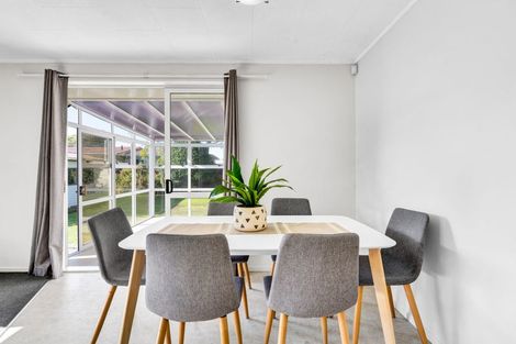 Photo of property in 12 Villa Place, Bell Block, New Plymouth, 4312