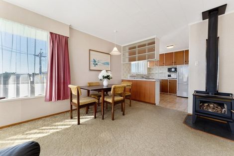 Photo of property in 2 Carver Place, Lynmouth, New Plymouth, 4310