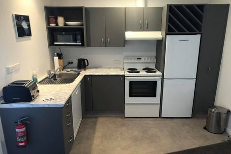 Photo of property in Capital Hill Apartments, 25/54 Hill Street, Thorndon, Wellington, 6011