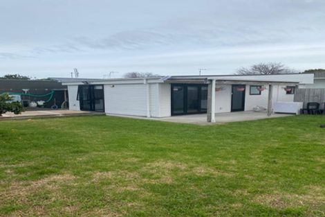 Photo of property in 10 Harania Avenue, Favona, Auckland, 2024