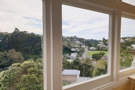 Photo of property in 3 Lincoln Road, Bluff Hill, Napier, 4110