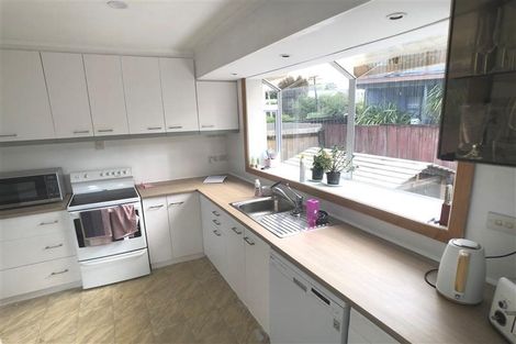 Photo of property in 143 Tiroroa Avenue, Te Atatu South, Auckland, 0610