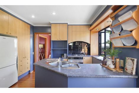 Photo of property in 84 Maidstone Road, Ilam, Christchurch, 8041