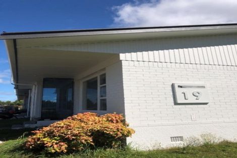Photo of property in 19a Hinau Street, Woburn, Lower Hutt, 5010