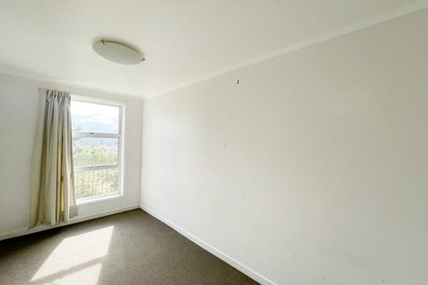 Photo of property in 24 Tiri Tiri Road, Birkdale, Auckland, 0626