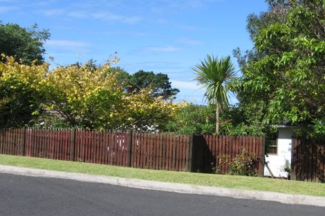 Photo of property in 63 Woodlands Crescent, Browns Bay, Auckland, 0630