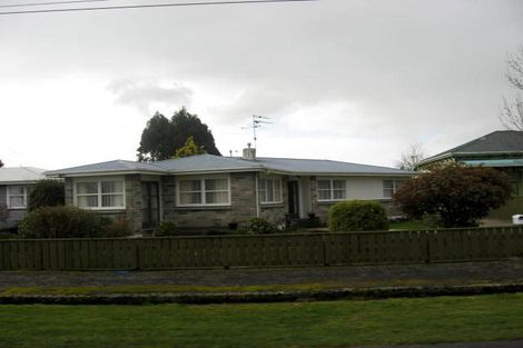 Photo of property in 82 Kent Street, Carterton, 5713