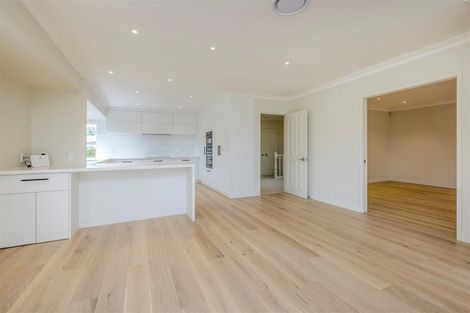Photo of property in 8 Poseidon Place, Half Moon Bay, Auckland, 2012