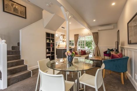 Photo of property in 6 Brougham Street, Mount Victoria, Wellington, 6011