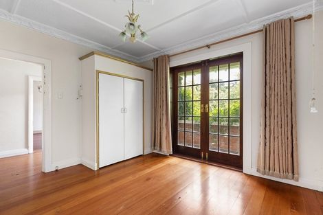 Photo of property in 343 Karori Road, Karori, Wellington, 6012