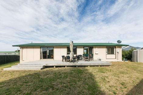 Photo of property in 8a Airini Road, Waimarama, 4294