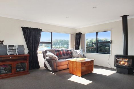 Photo of property in 4 Trafalgar Street, Foxton Beach, Foxton, 4815