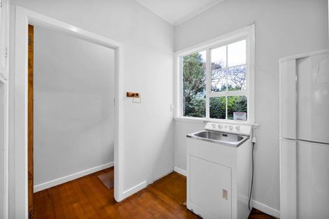 Photo of property in 7 Raiomiti Street, Fitzroy, New Plymouth, 4312