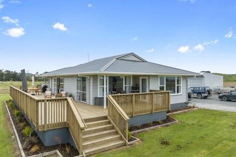 Photo of property in 74 Awakino Point Road East, Awakino Point, Dargaville, 0372