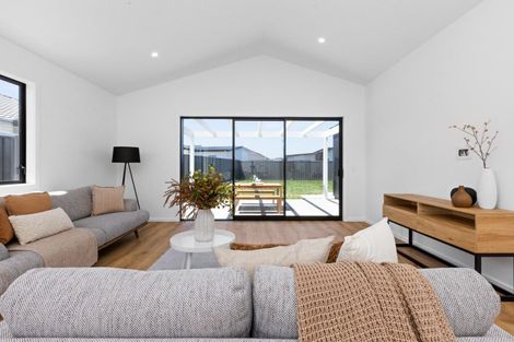 Photo of property in 20 Ruapehu Road, Poraiti, Napier, 4112