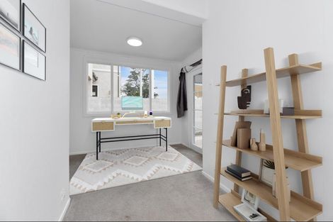 Photo of property in 3147 Great North Road, New Lynn, Auckland, 0600