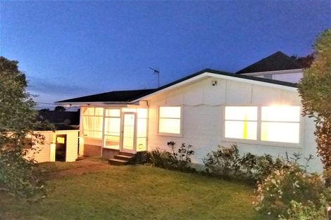 Photo of property in 99 Beazley Avenue, Paparangi, Wellington, 6037