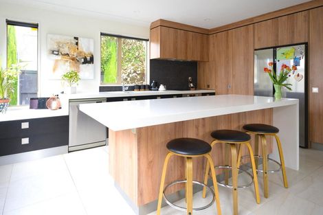 Photo of property in 38 Chateau Drive, Burnside, Christchurch, 8053