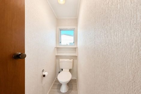 Photo of property in 15 Fields Road, Manurewa, Auckland, 2102