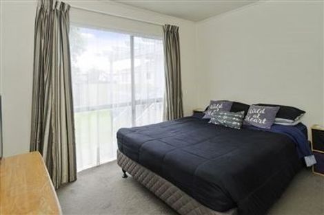 Photo of property in 22 Janese Place, Weymouth, Auckland, 2103