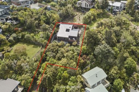 Photo of property in 1/9 Reynolds Place, Torbay, Auckland, 0630