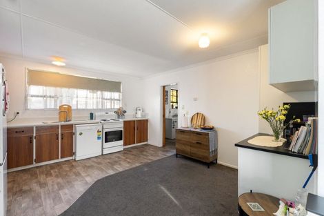 Photo of property in 36 Criterion Street, Bulls, 4818