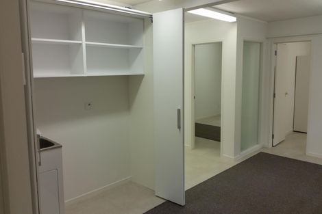 Photo of property in 23 Elsted Place, Goodwood Heights, Auckland, 2105