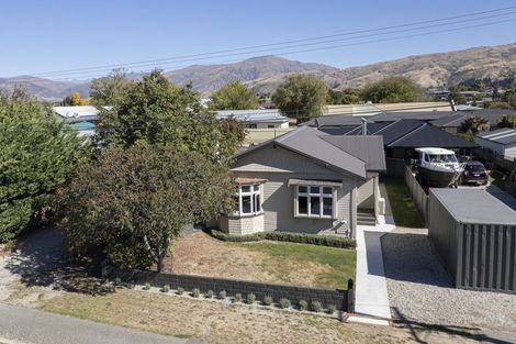 Photo of property in 35 Blyth Street, Cromwell, 9310