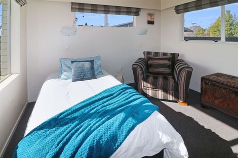 Photo of property in 22 Smith Street, Dannevirke, 4930