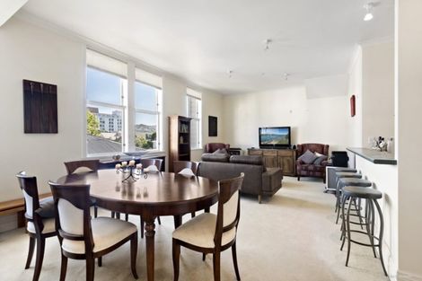 Photo of property in The Villas, 9/33 Hobson Street, Thorndon, Wellington, 6011