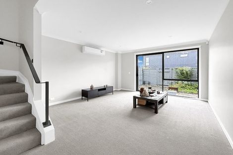 Photo of property in 31 Harewood Street, Whenuapai, Auckland, 0618