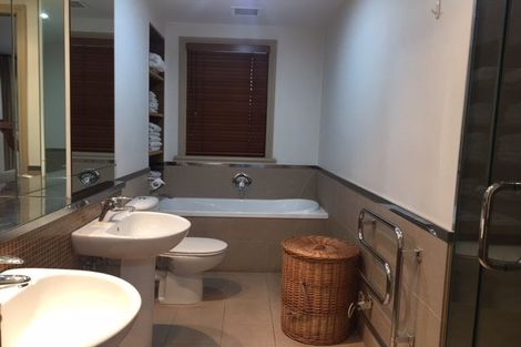 Photo of property in Latitude 37 East Apartments, 1c/20 Pakenham Street East, Auckland Central, Auckland, 1010