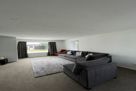 Photo of property in 1/25 De Havilland Street, Hornby, Christchurch, 8042