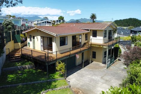 Photo of property in 18 Norwich Avenue, Spotswood, New Plymouth, 4310