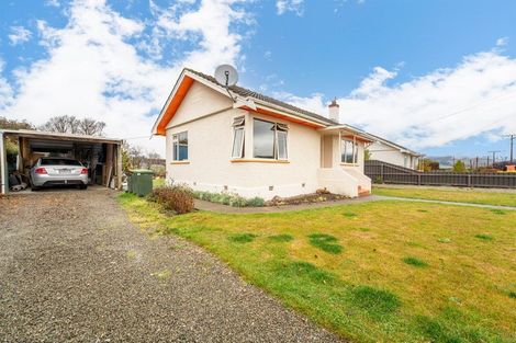 Photo of property in 9 Moorhouse Street, Waimate, 7924