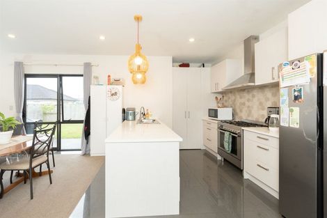 Photo of property in 5 Teatree Close, Huntington, Hamilton, 3210