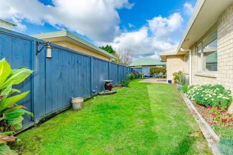 Photo of property in 7a Leigh Place, Paraparaumu Beach, Paraparaumu, 5032