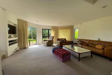 Photo of property in 7 Aotearoa Terrace, Murrays Bay, Auckland, 0630