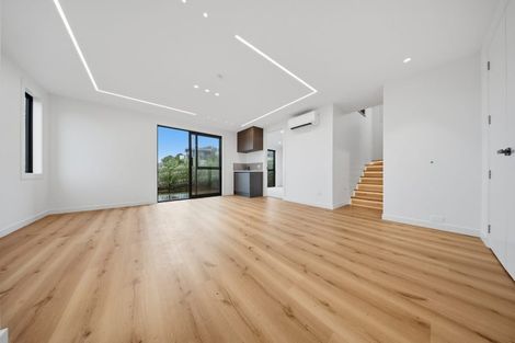 Photo of property in 2a Rangitoto Terrace, Milford, Auckland, 0620