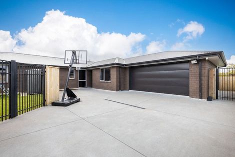 Photo of property in 11a Cutfield Street, Inglewood, 4330