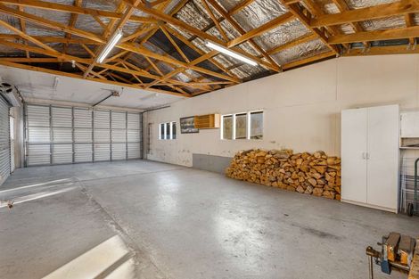 Photo of property in 2 Victoria Close, Picton, 7220