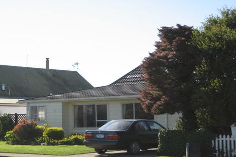 Photo of property in 11 Fergusson Avenue, Waipukurau, 4200