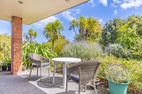 Photo of property in 121 Mount View Road, Bastia Hill, Whanganui, 4500