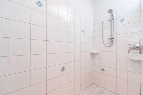 Photo of property in 1 Douglas Street, Kensington, Whangarei, 0112